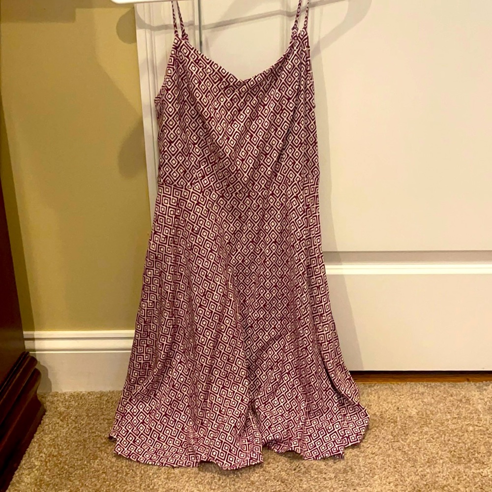 This dress is in excellent condition.
